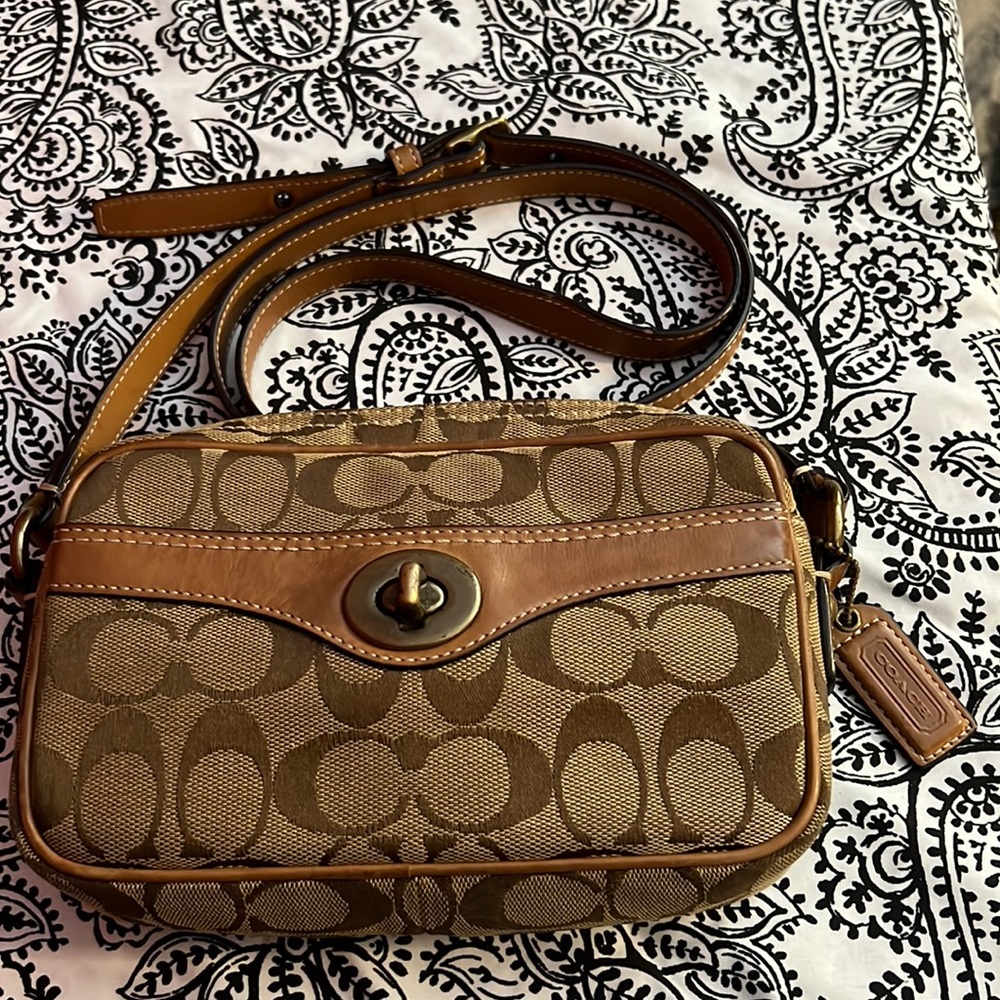 Coach Classic Monogram Crossbody with a turn lock!